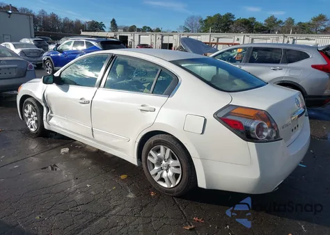 2010 Nissan Altima 2.5 S from USA, damaged, VIN 1N4AL2APXAN400015